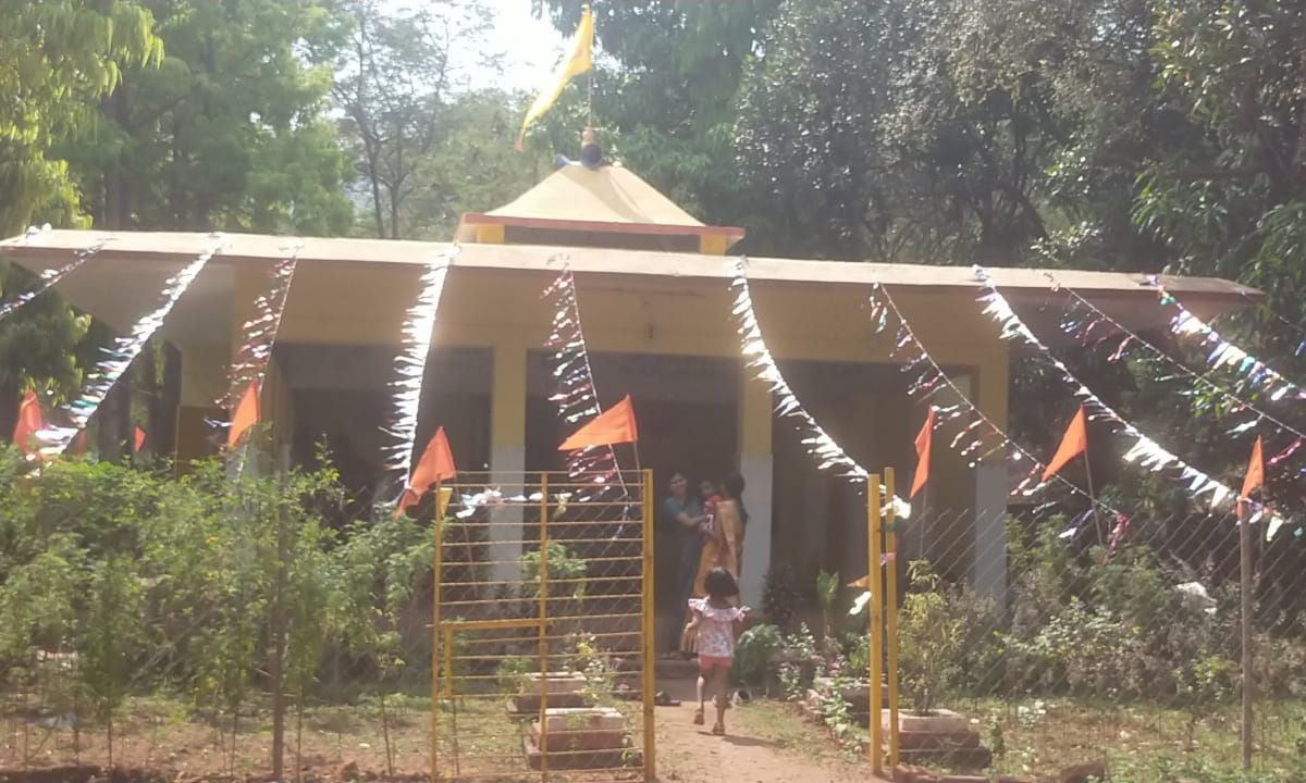 बोलानी टाउनशिप क्षेत्र के गायत्री शक्ति पीठ