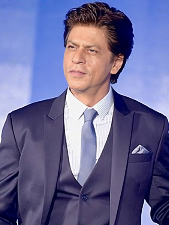 Shah_Rukh_Khan_graces_the_launch_of_the_new_Santro