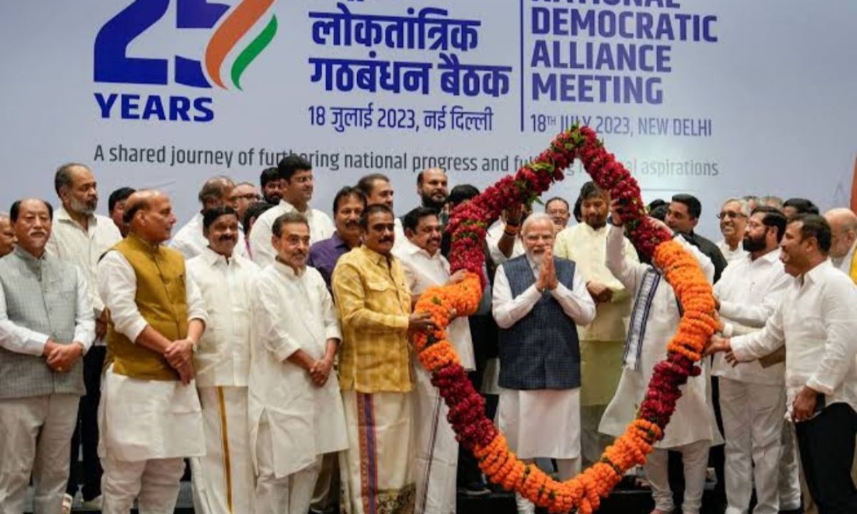 मोदी NDA के नेता चुने गए