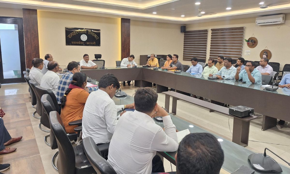 योग दिवस की तैयारियों को लेकर