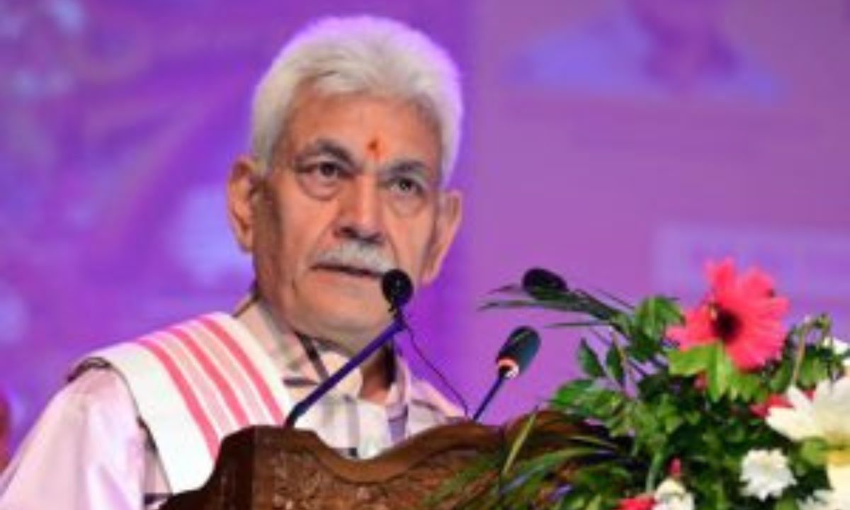 जम्मू-कश्मीर के LG की शक्तियां बढ़ीं