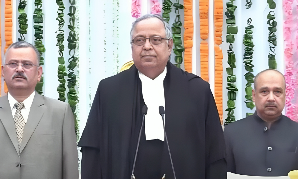 झारखंड हाई कोर्ट के नए चीफ जस्टिस ने ली शपथ