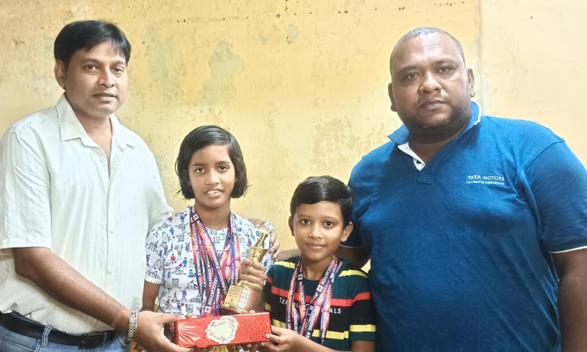 टाटा मोटर्स वर्ल्ड ट्रक में कार्यरत लाइन 3 कर्मी की पुत्री नेशनल स्विमिंग चैंपियन शिप में