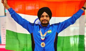 कौन है सरबजोत सिंह जिन्होंने मनु भाकर के साथ मिलकर जीता Bronze