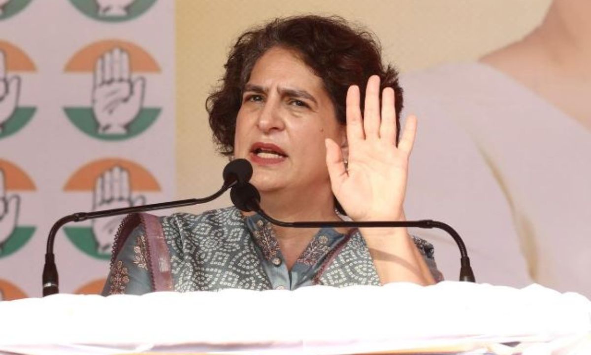 प्रियंका बोलीं- केंद्र में प्रधानमंत्री अडानी-अंबानी