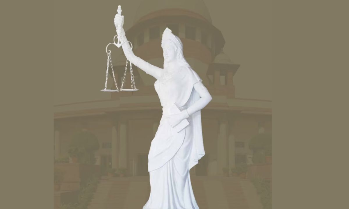 अब अंधा नहीं रहा कानून