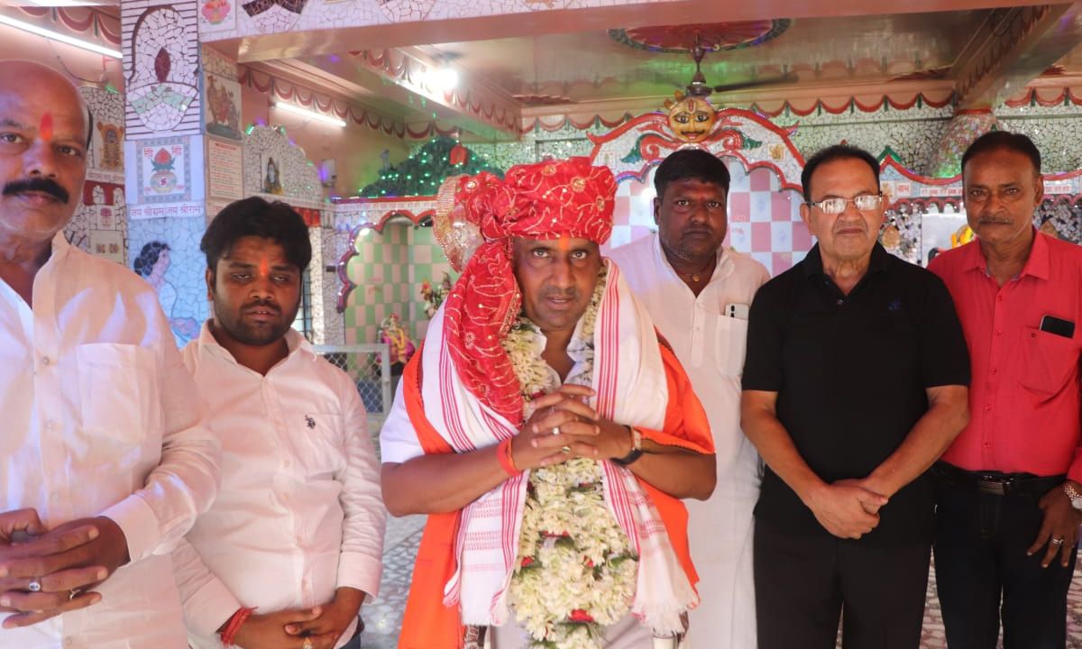 बन्ना गुप्ता ने की मानगो, बिस्टुपुर और कदमा में पदयात्रा