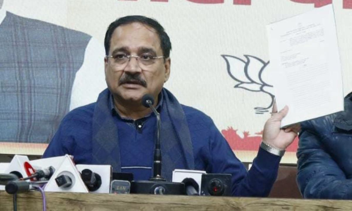 केजरीवाल जवाब दें की क्या मुख्यमंत्री महिला सम्मान योजना में 2100 रुपया