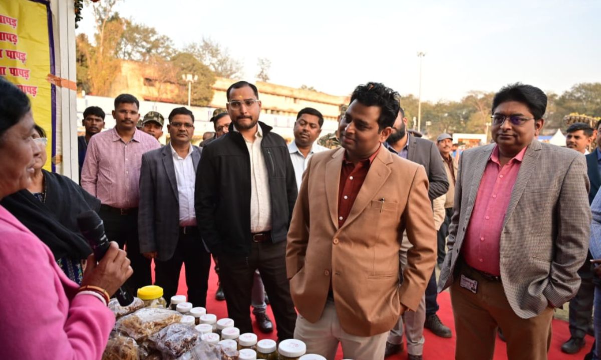 टाटा स्टील वेस्ट बोकारो डिवीज़न की मेजबानी में आयोजित 13वीं वार्षिक पुष्प एवं सब्जी प्रदर्शनी