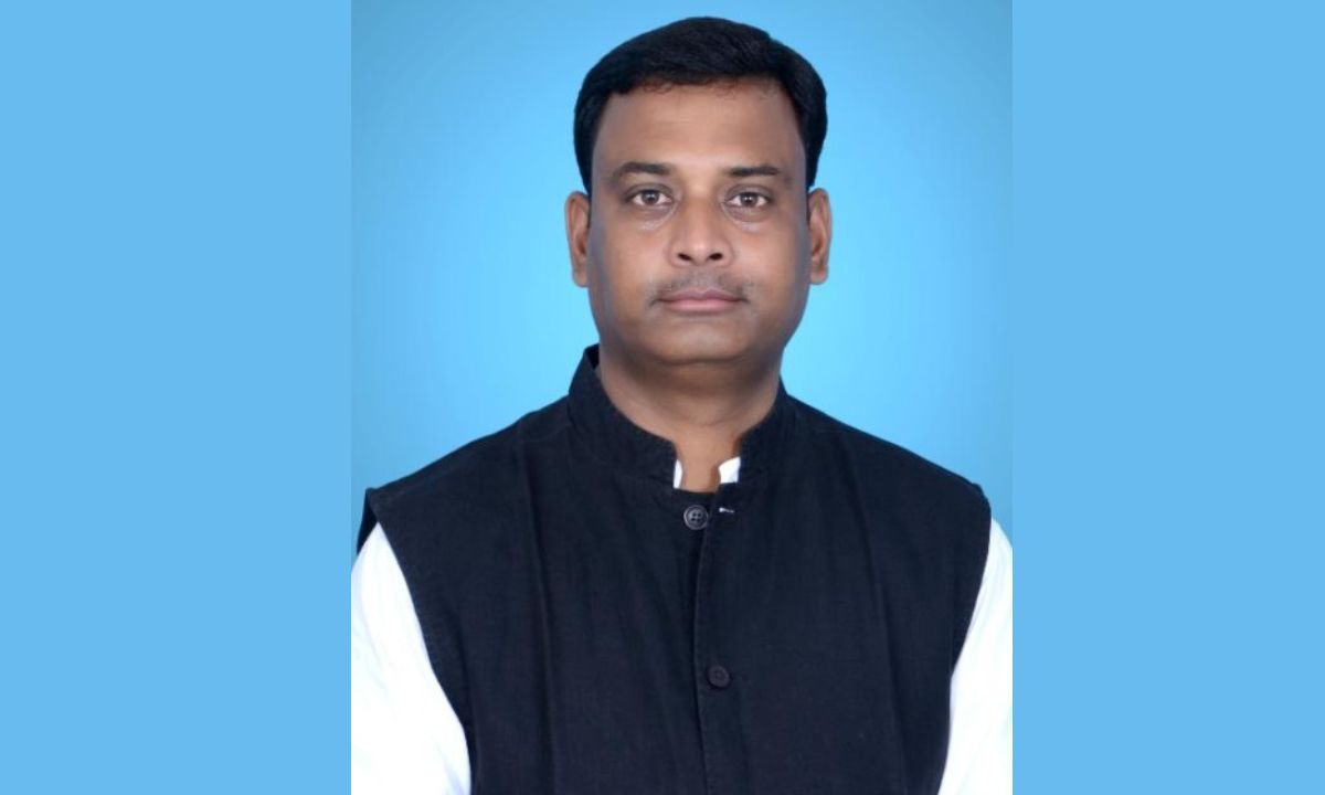 डॉ परितोष