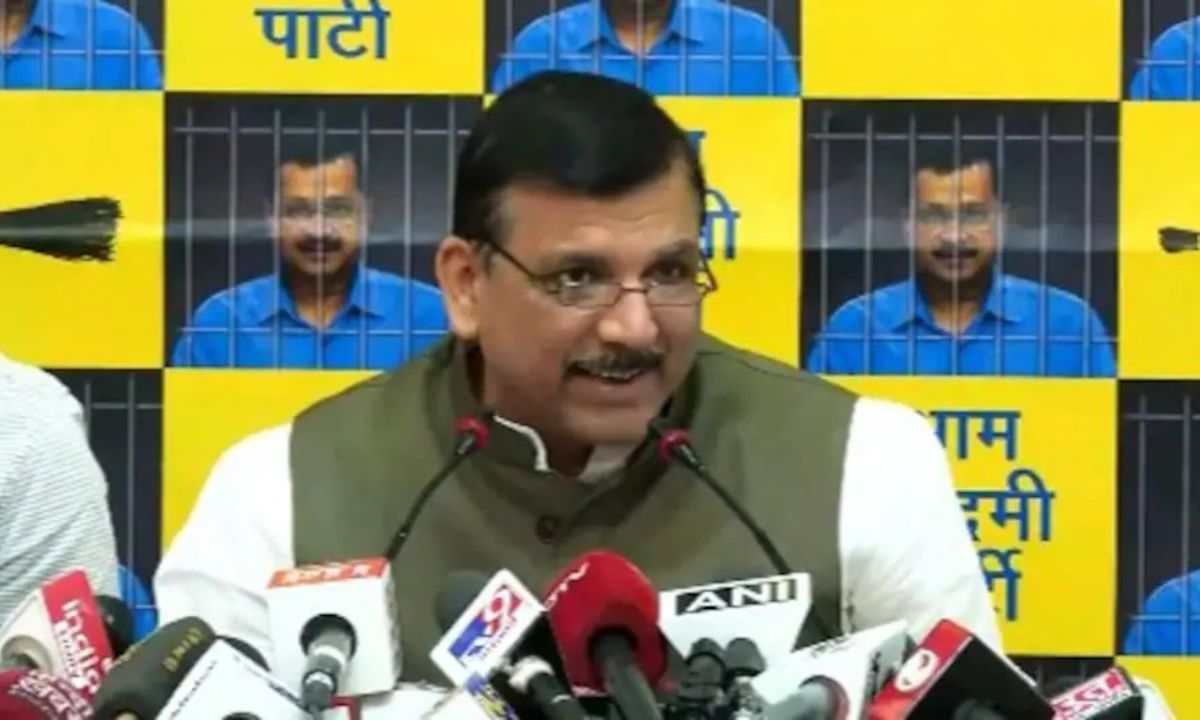 सदन में गाली और सड़क पर नोट बांटने वालों को भाजपा ने दिया टिकट