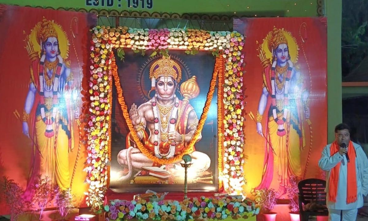 अयोध्या में राम मंदिर की स्थापना दिवस के अवसर पर आंध्र भक्त श्री राम मंदिरम