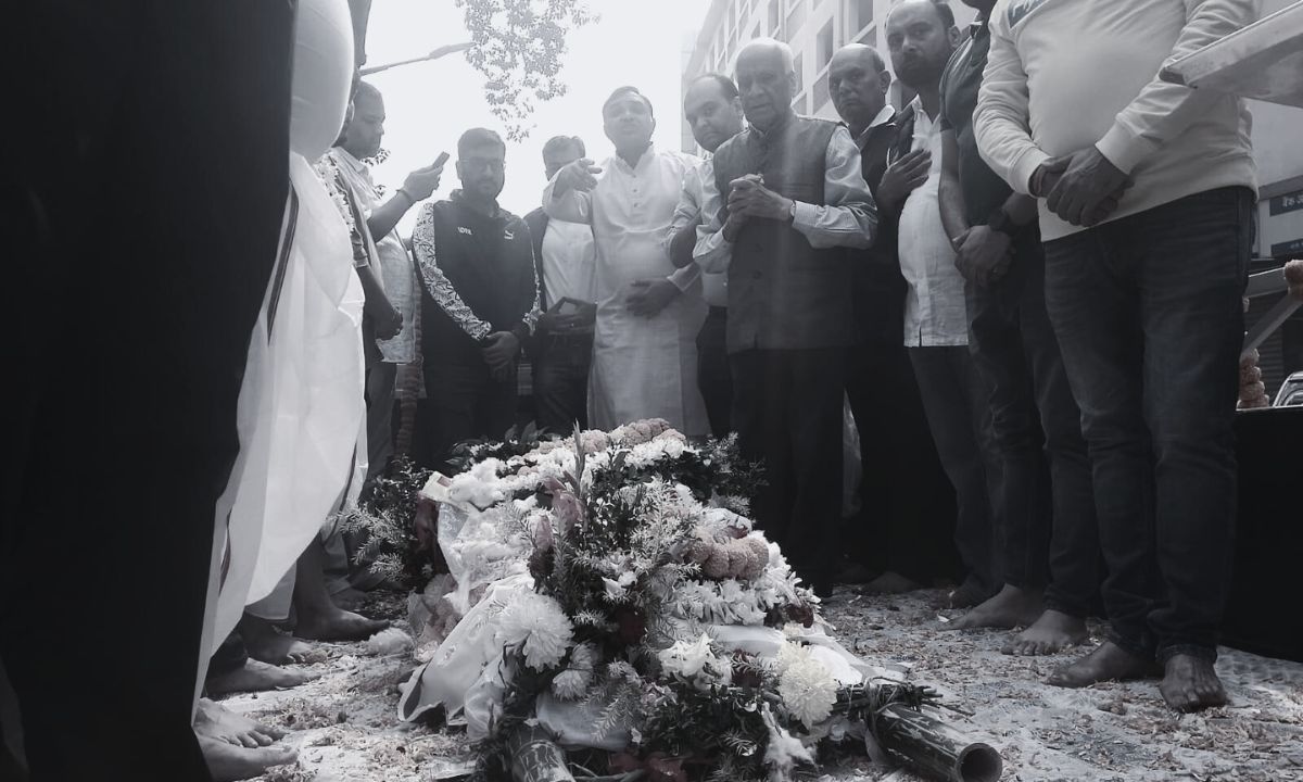 पूर्व अध्यक्ष अशोक भालोटिया को सैकड़ों की संख्या में चैम्बर भवन में दी श्रद्धांजलि