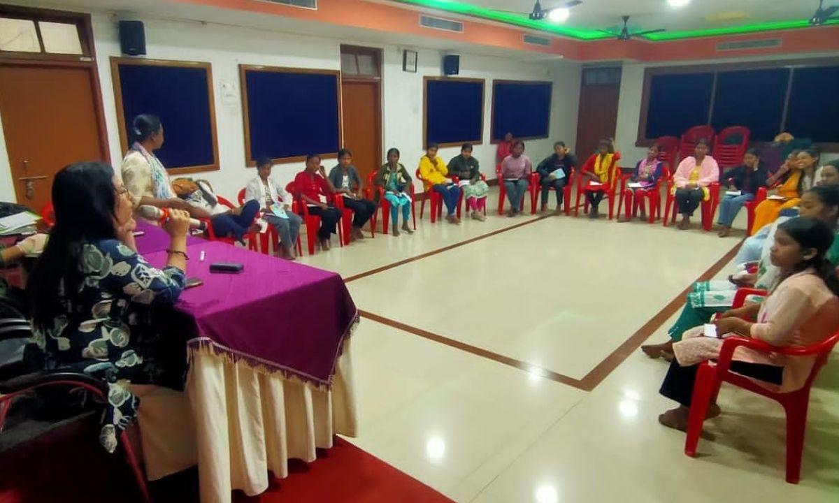 वर्णाली चक्रवर्ती के नेतृत्व में 'युवा' ने किया प्रशिक्षण कार्यक्रम का आयोजन