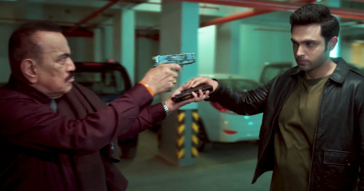 ACP Pradyuman's explosive comeback in CID! Face to face with new ACP Ayushman,