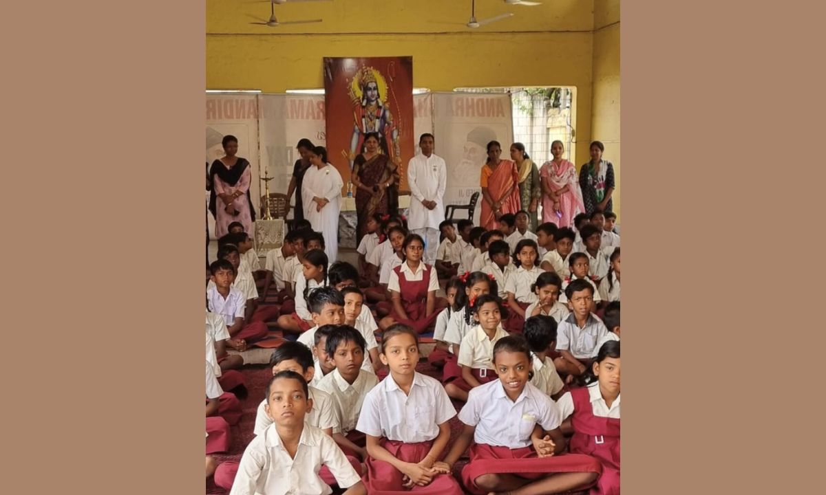 DSE gave instructions regarding 100% enrollment in government schools