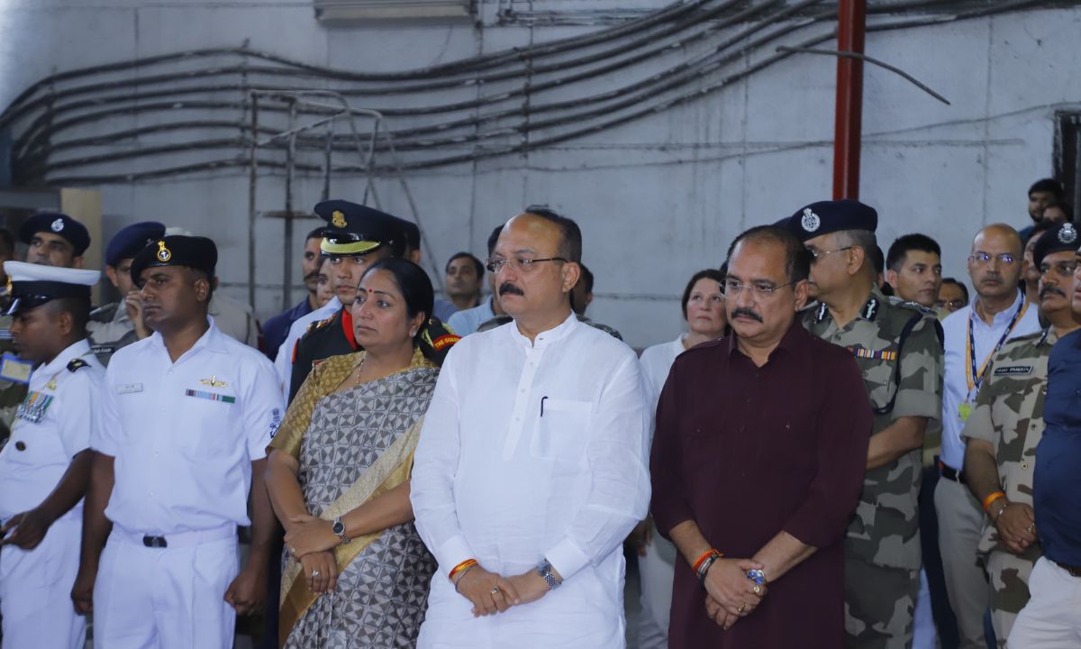 Rekha Gupta and Virendra Sachdeva paid emotional tributes to the Indians killed by terrorists in Pahalgam,