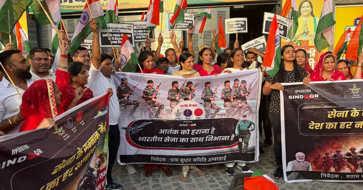 BJP takes out Tiranga Yatra in New Delhi for the third consecutive day
