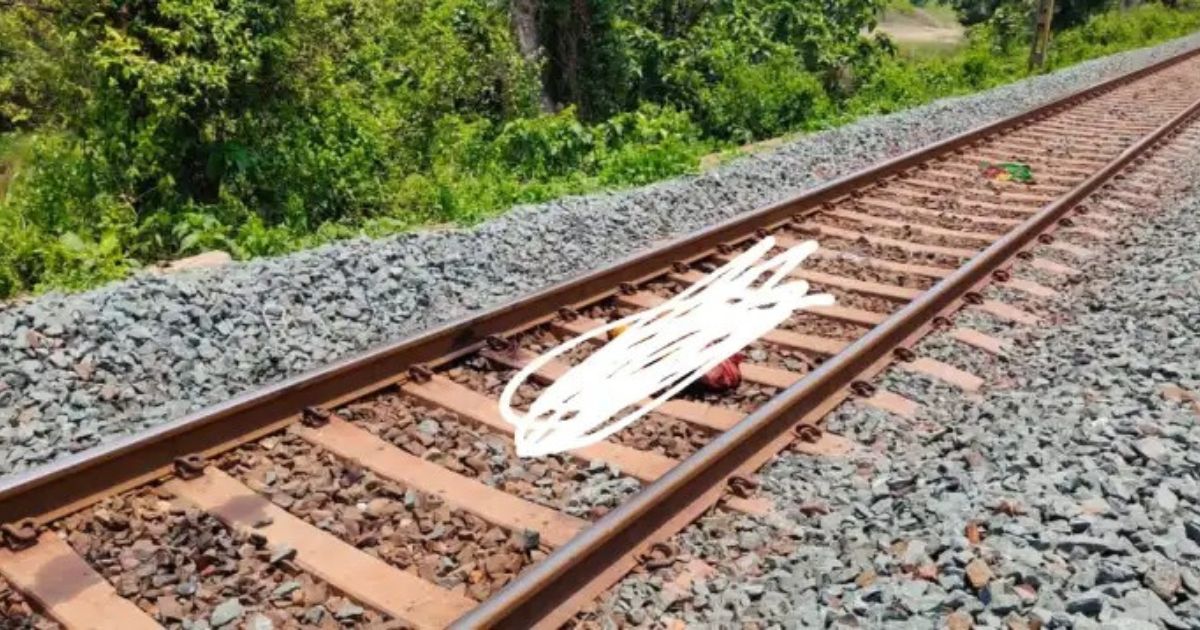 A woman's mutilated body was found on the Sini-Kandra railway line, police started investigation