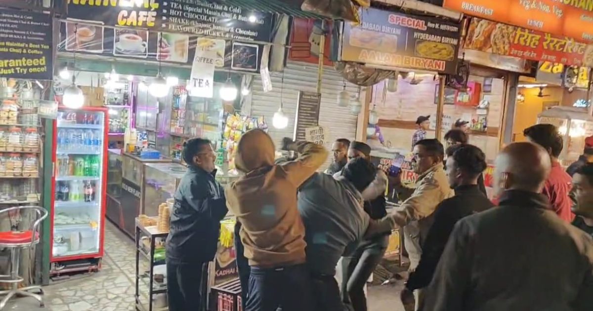 Fear of rape of 9 -year -old girl in Delhi: Fainted unconscious in a suitcase in a colony house, death while taking hospital