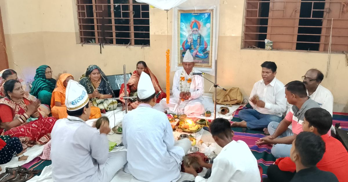 Jyeshtha Purnima Chauka Aarti was organized by Manikpuri Panika Samaj Jamshedpur