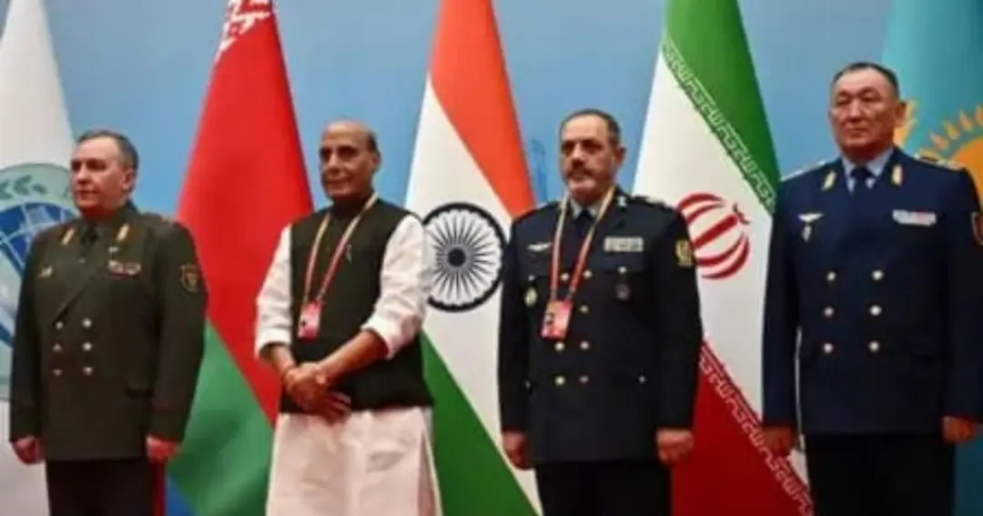 Rajnath did not meet Pakistani Defence Minister in SCO