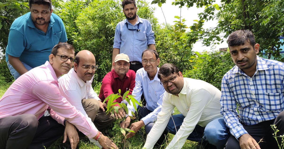 Tree plantation and public awareness campaign by Bol Bam Seva Trust