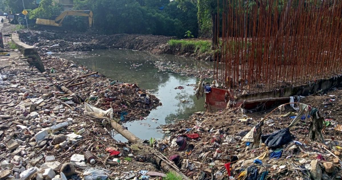 Baroda Ghat - Health crisis due to dirt, stench and clogged drains