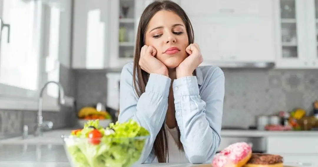 Control cravings, lose weight in easy ways – know 3 tips from nutritionists