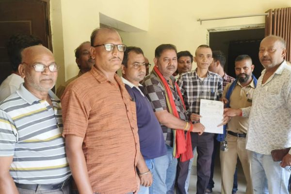 हमें स्मार्ट मीटर नहीं, स्मार्ट बिजली चाहिए