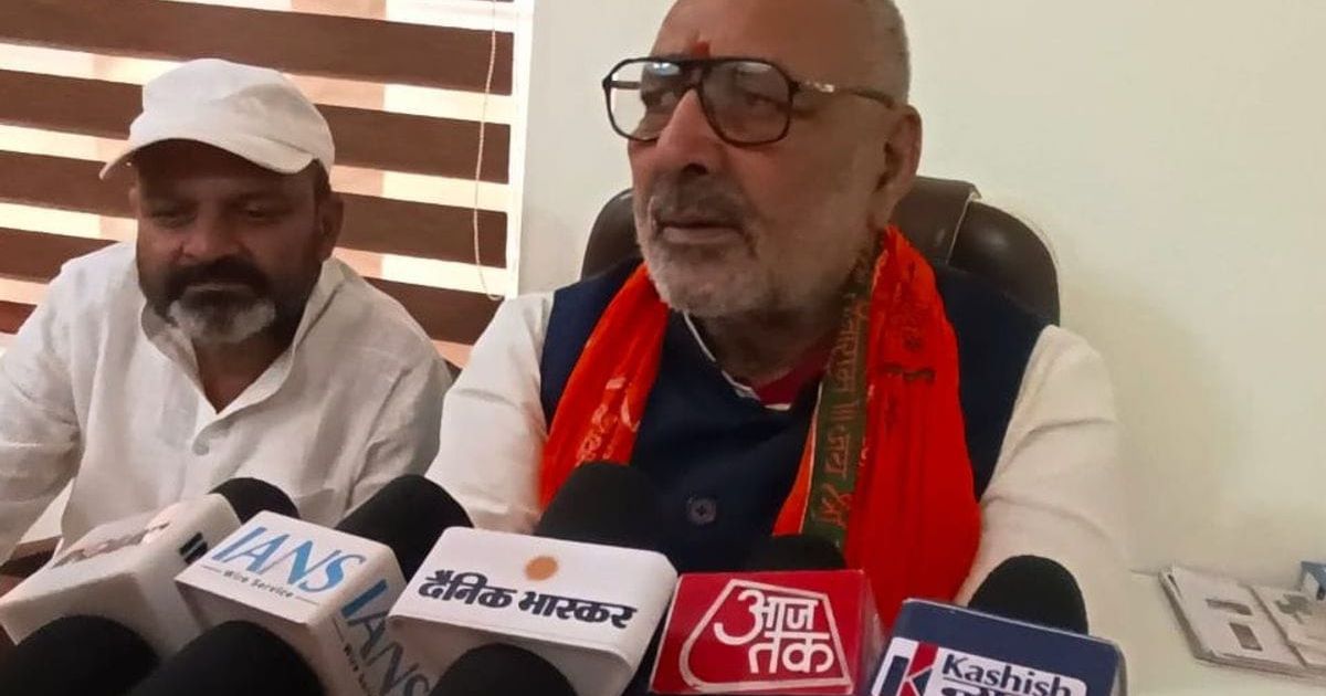 शंका होने पर बूथ पर पोलिंग एजेंट उठवाएंगे बुर्का'