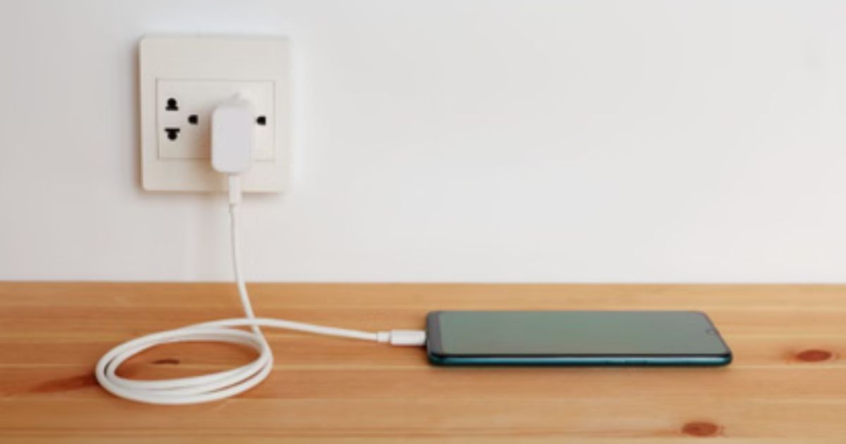 फ़ोन फटने से पहले सावधान हो जाएं