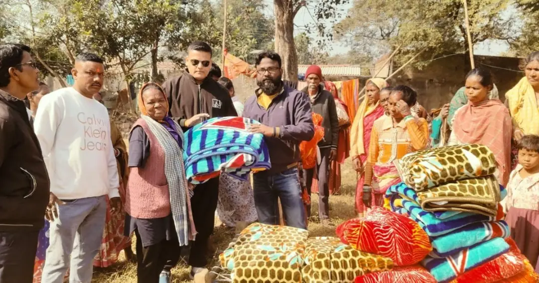 Blankets distributed among 30 needy people पूर्वी