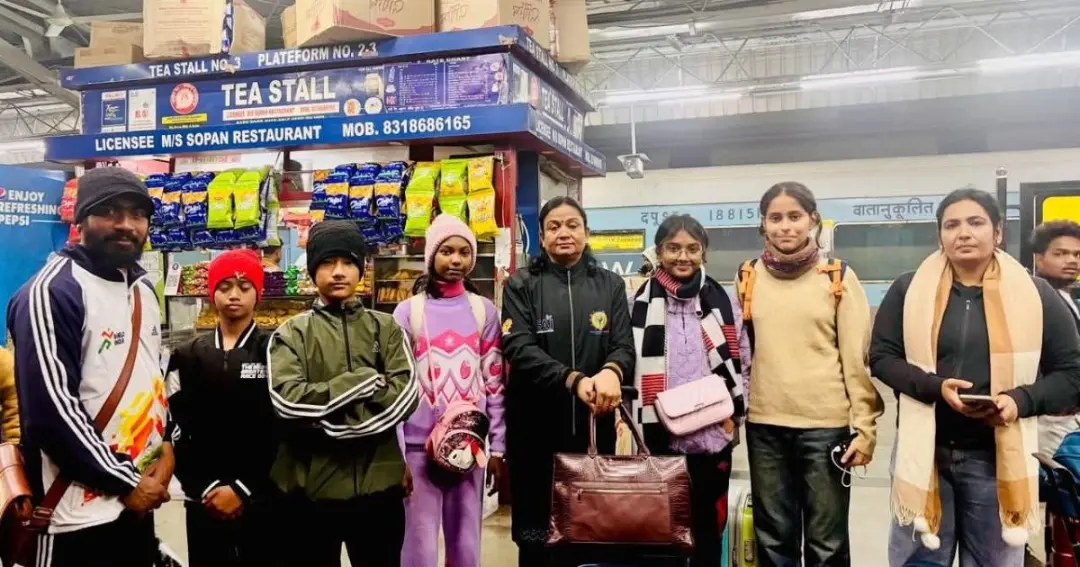 Jharkhand team leaves for Maharashtra योगासना