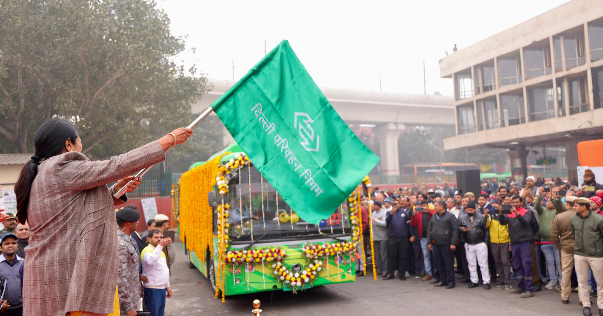 निजी वाहनों पर निर्भरता घटेगी, प्रदूषण नियंत्रण में मदद मिलेगी सीएम रेखा गुप्ता