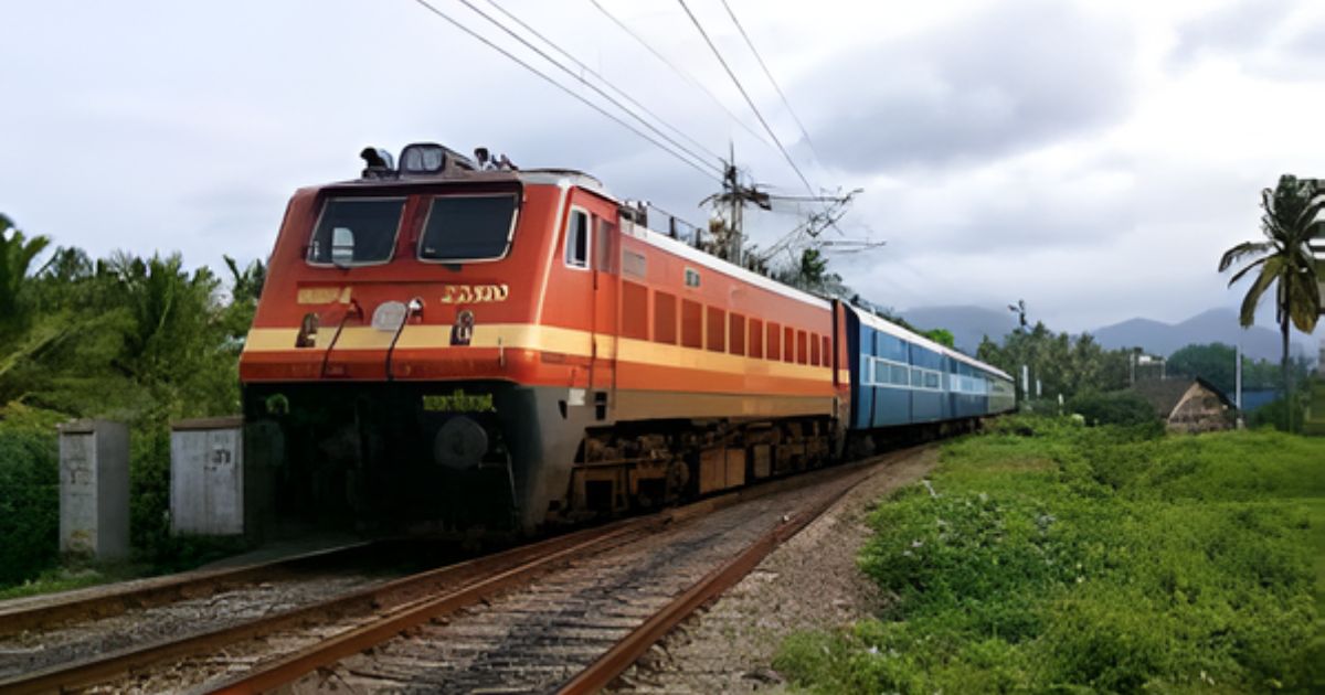 The rolling block is affecting the Adra railway division.