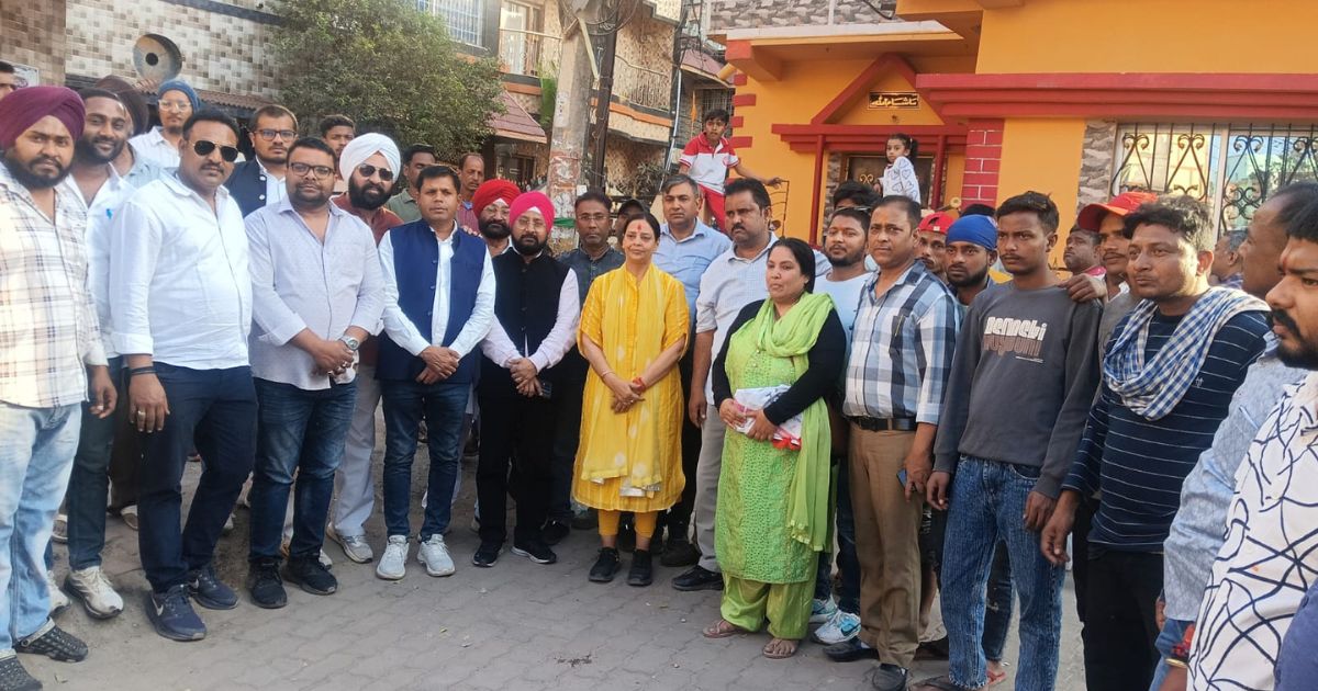 जनता की सेवक के तौर पर काम करेंगे