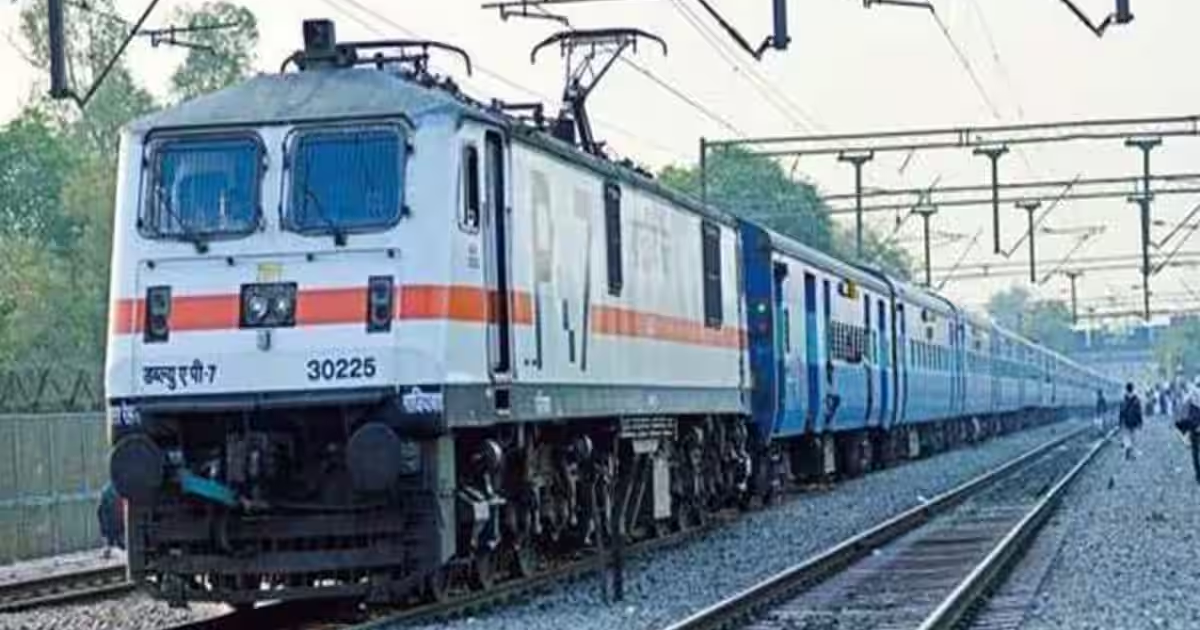 टाटानगर बक्सर होली स्पेशल ट्रेन 2026