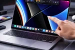Apple MacBook Pro 2026: टचस्क्रीन और OLED डिस्प्ले के साथ बड़ा अपग्रेड, मिल सकता है Dynamic Island