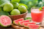 Who Should Avoid Eating Guava: किन लोगों के लिए अमरूद नुकसानदायक हो सकता है?