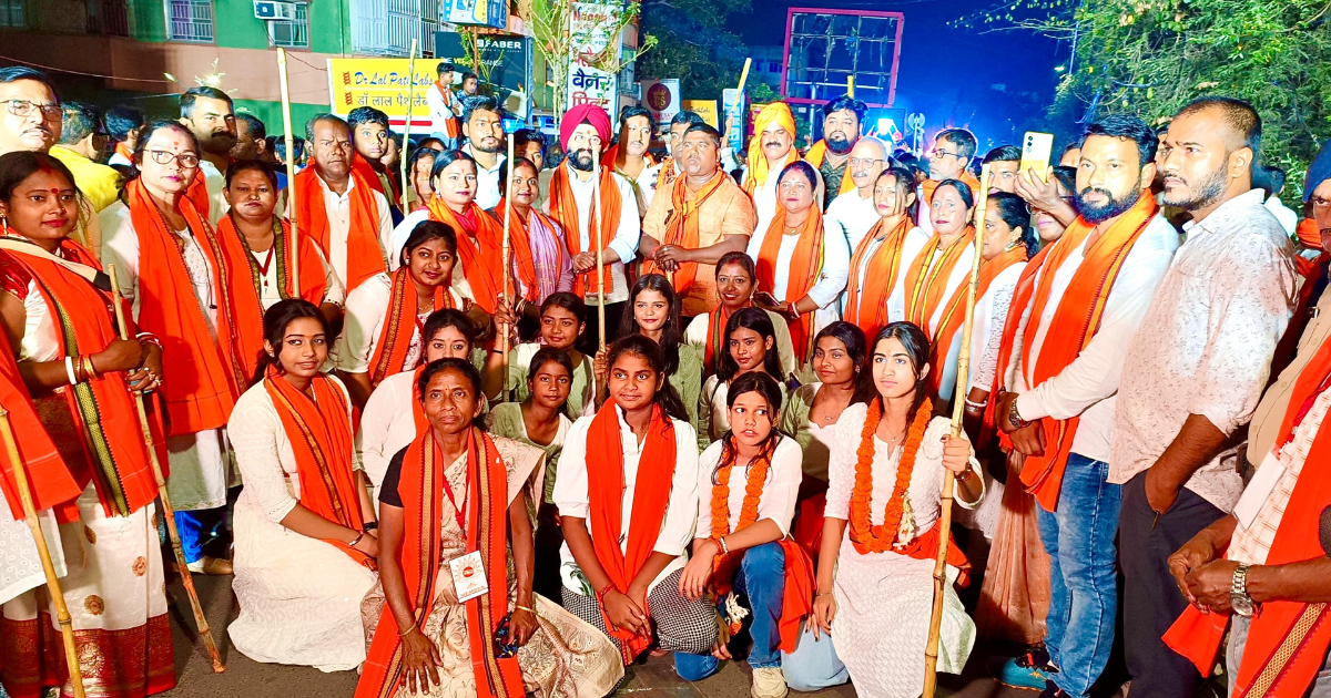 रामनवमी विसर्जन जुलूस में शामिल हुए काले, सेवा शिविरों में पहुंचकर दी शुभकामनाएं