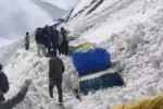 Avalanche wreaks havoc at Zojila Pass