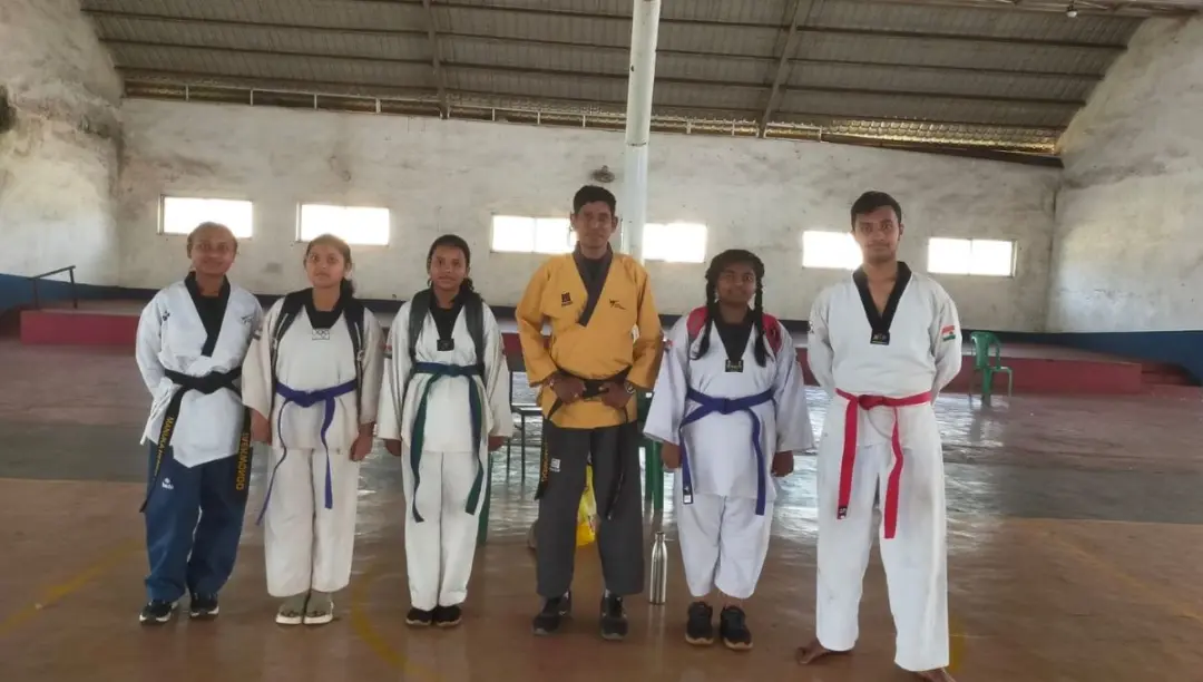 Belt test organized under the aegis बड़बिल