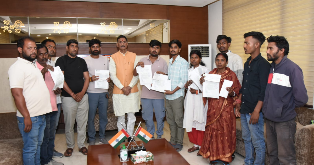 गुड़गांव हादसा: मृत श्रमिकों के परिजनों को 20-20 लाख मुआवजा, सांसद विद्युत वरण महतो ने जताया आभार