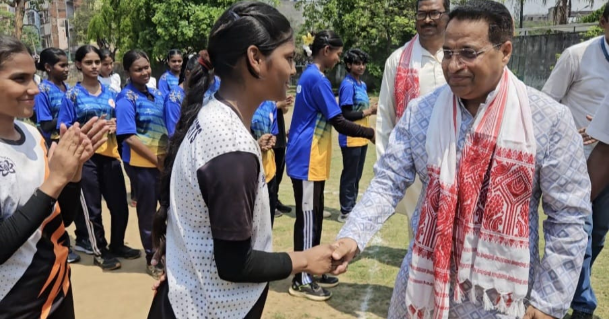 जमशेदपुर अस्मिता महिला वॉलीबॉल लीग की शुरुआत, रोमांचक मुकाबलों के साथ टीमें सेमीफाइनल में पहुंचीं
