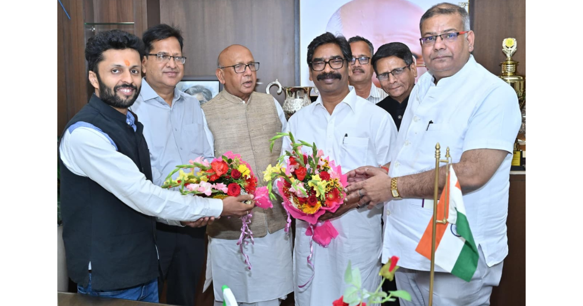 झारखंड CM हेमंत सोरेन से पूर्वी सिंहभूम मारवाड़ी सम्मेलन के प्रतिनिधिमंडल की मुलाकात