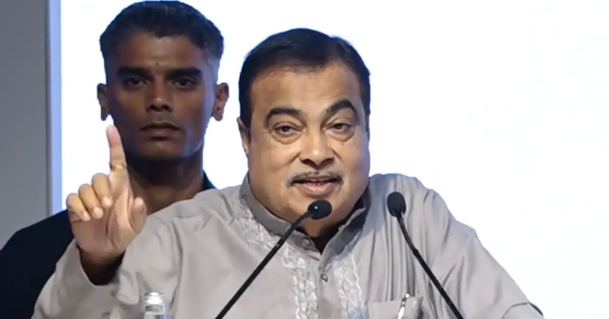 नितिन गडकरी का बड़ा बयान: पेट्रोल-डीजल का भविष्य खत्म!