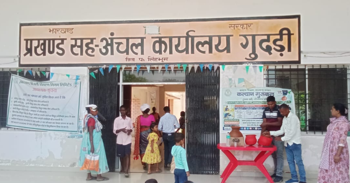 झारखंड में हीटवेव अलर्ट: सरकारी कार्यालयों के बाहर पेयजल व्यवस्था, प्रशासन हुआ अलर्ट