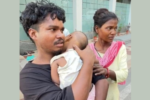 Adityapur  इलाज के लिए भटकते रहे मां-बाप, डॉक्टर नहीं मिले… मासूम बच्चे की मौत से मचा आक्रोश