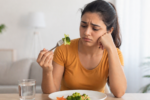 Loss of Appetite in Summer: गर्मियों में भूख क्यों कम हो जाती है? जानिए कारण और चेतावनी संकेत